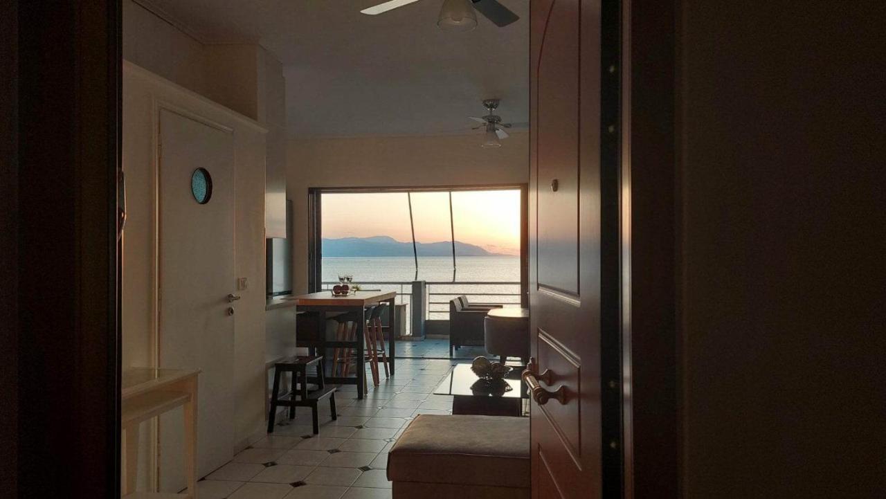 Loutraki Bay公寓 外观 照片