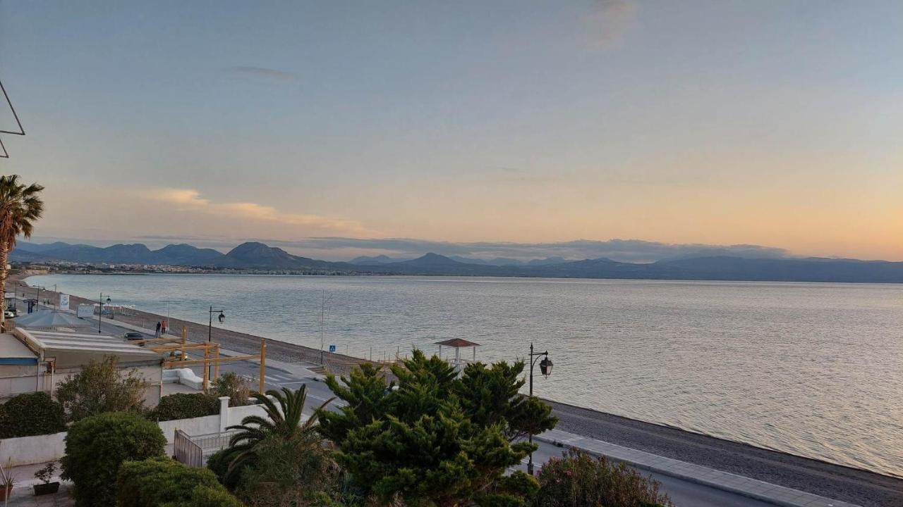 Loutraki Bay公寓 外观 照片