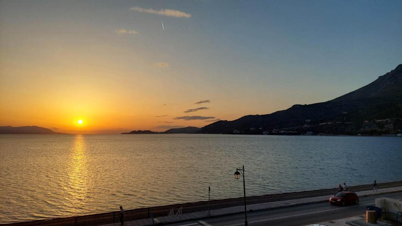 Loutraki Bay公寓 外观 照片